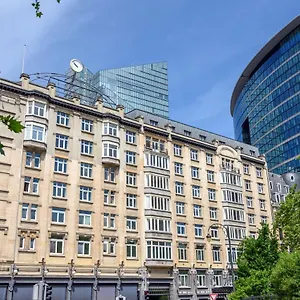 Hotel Doubletree By Hilton Brussels Bruselas